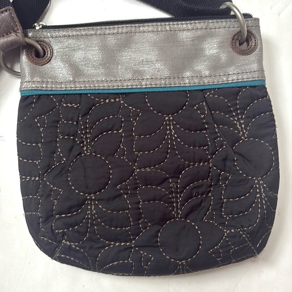 Fossil Key-Per Quilted Metallic Gray Leather Crossbody - Picture 4 of 16